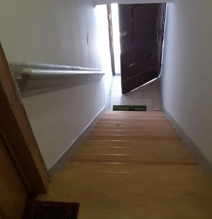 Dreaming 2 Apartment